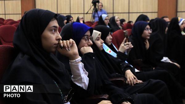چهره‌های درخشان سازمان دانش‌آموزی زیر ذره‌بین دوربین‌ها