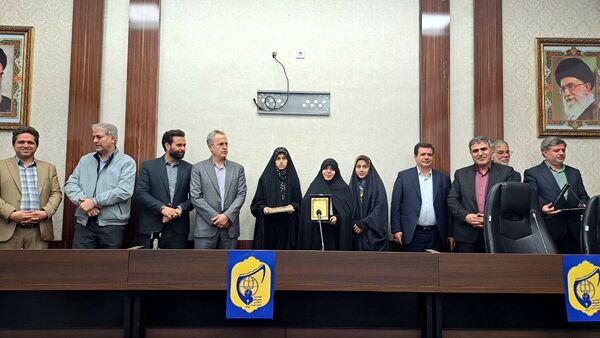 همایش تجلیل از عوامل سیزدهمین دوره نمایشگاه های مدرسه انقلاب