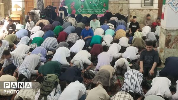 جشن تکلیف نوجوانان نوجهاد منطقه ۱۰