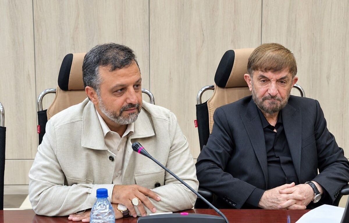معارفه رئیس جدید کارگروه بررسی‌های اقتصادی دفتر رهبر انقلاب