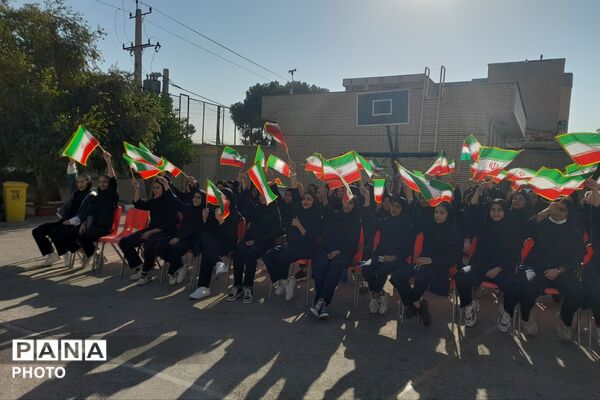افتتاحیه هفته تربیت بدنی در دبیرستان شاهد فیض