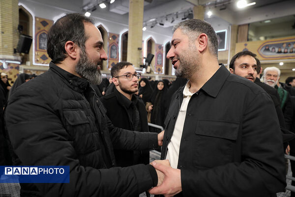 دیدار خانواده شهدای اقتدار با رهبر انقلاب در روز میلاد امیرالمومنین علیه‌السلام