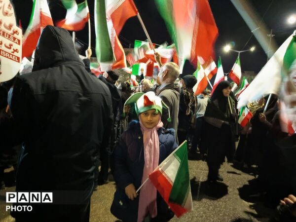 باران، صحنه را تماشایی تر کرد 