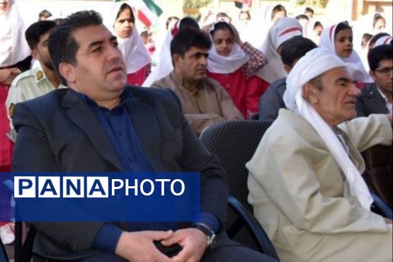 مراسم بازگشایی مدارس و گرامیداشت هفته دفاع مقدس در ثلاث باباجانی 