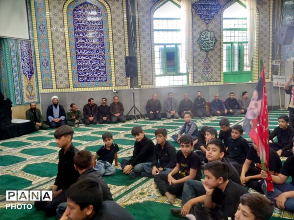 همراهی پیشتازان پسر بردسکن در مراسم «احلی من العسل»