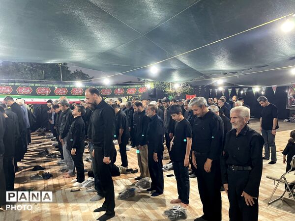 حضور امام جمعه کاشمر در محفل روضه خانگی
