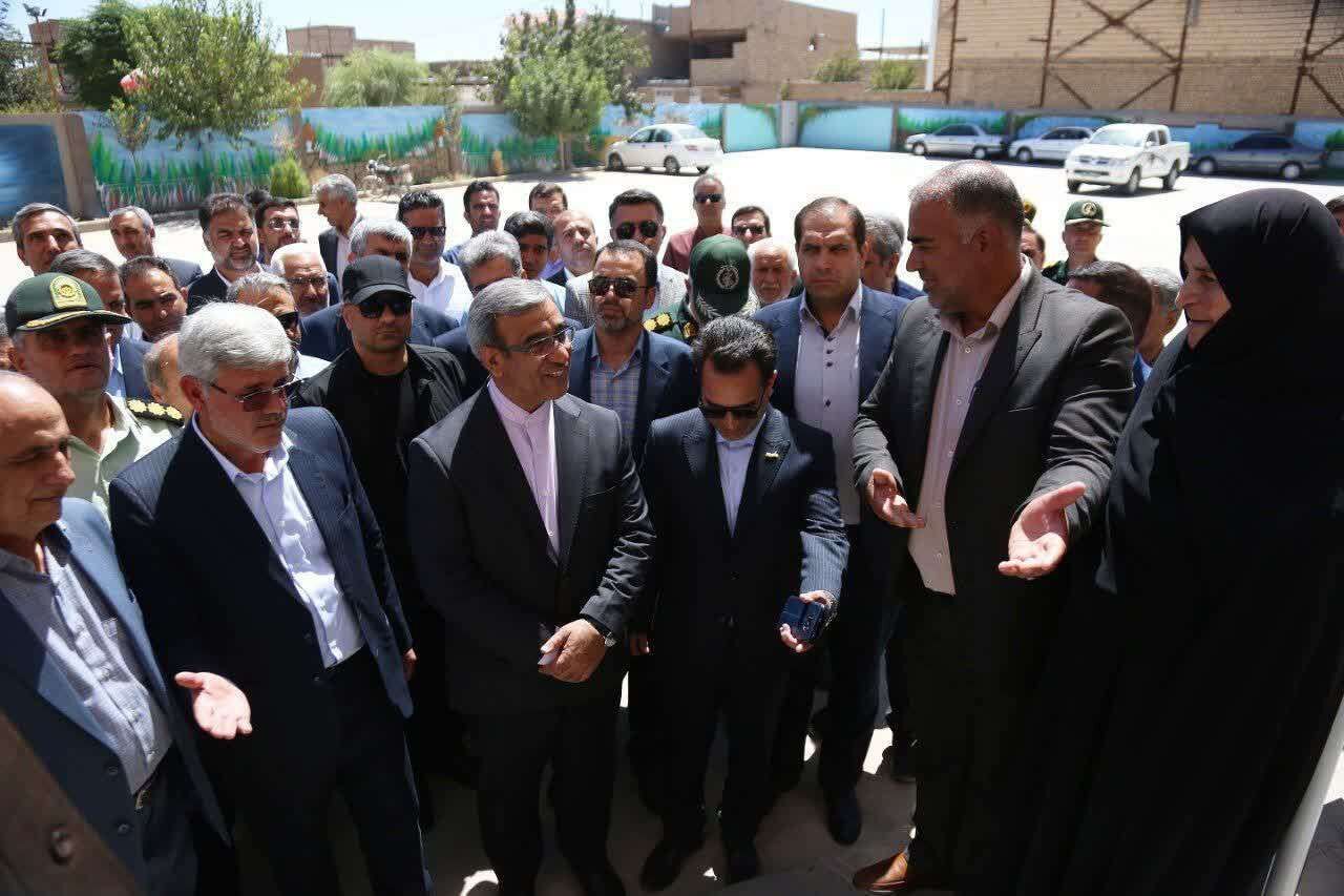 بازدید استاندار خراسان رضوی از پروژه های عمرانی شهرستان خلیل آباد 