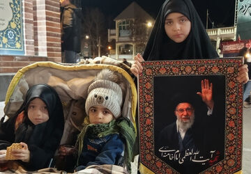 موج چهل و هفتم از عملیات حضور حداکثری مردم غیور کشور در خیابان های بروجرد 