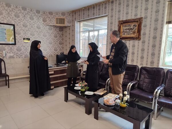 بازدید رئیس اداره کانون پرورش فکری کودکان و نوجوانان کاشمر از مدارس 