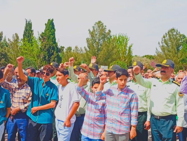 مشت هایی که آزادی فلسطین را صدا میزند