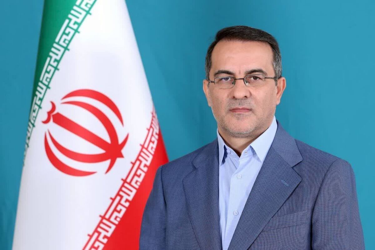 کارنامه مهر فواد 128؛ 23 تذکر،41 تشویق و عزل 2 نفر 