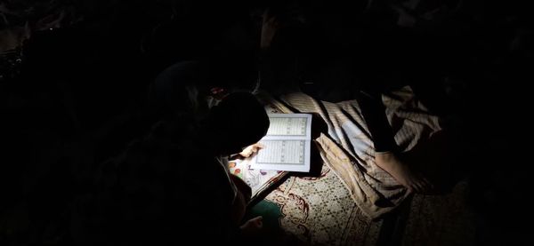 سحرگاه دانش‌آموزان معتکف 