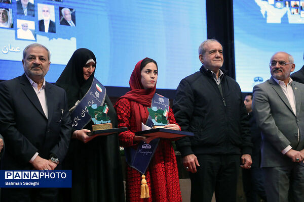 بیست و هفتمین همایش ملی تکریم خیرین مدرسه ساز