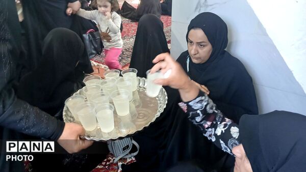 همایش شیرخوارگان حسینی و نشست بصیرت‌افزایی در روستای کنجوران سفلی
