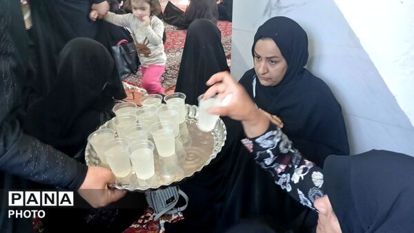 همایش شیرخوارگان حسینی و نشست بصیرت‌افزایی در روستای کنجوران سفلی