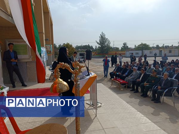 زنگ مهر در هنرستان فدک گناباد طنین‌انداز شد  