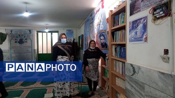 نظافت مسجد پنج تن آل عبا توسط اعضای بسیج