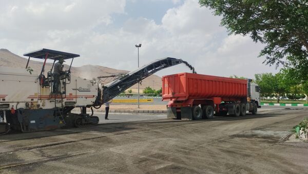 دیدار استاندار کردستان با خانواده شهدای حملات تروریستی رژیم صهیونیستی و بازدید از طرح‌های توسعه‌ای قروه
