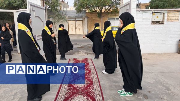 آغاز رسمی آیین بازگشایی مدارس شهرستان کاشمر در دبیرستان حضرت زینب(س)