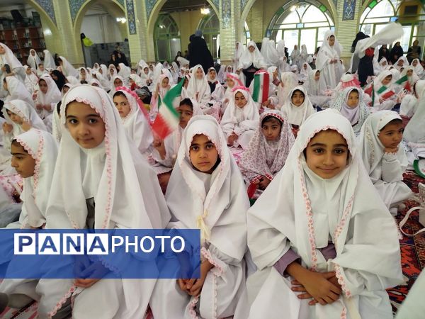 بزرگ‌ترین مراسم جشن تکلیف دانش‌آموزان پایه سوم ابتدایی شهرستان مراغه 