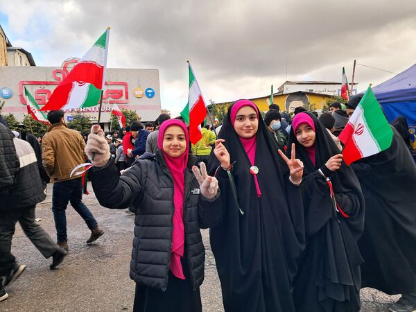 حماسه دهه نودی‌ها در راهپیمایی ۲۲ بهمن قائمشهر