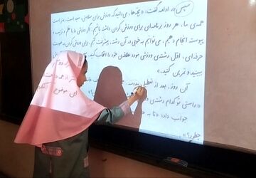 برگزاری املای خلاق در کلاس‌های پروین اعتصامی با استقبال دانش‌آموزان