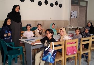 برگزاری کلاس مشاعره شتاب و شعر با کلمات در پژوهش سرای چمران ناحیه ۴