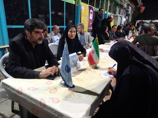 برپایی موکب خدمت در گلستان شهدای اصفهان با حضور فرماندار اصفهان 