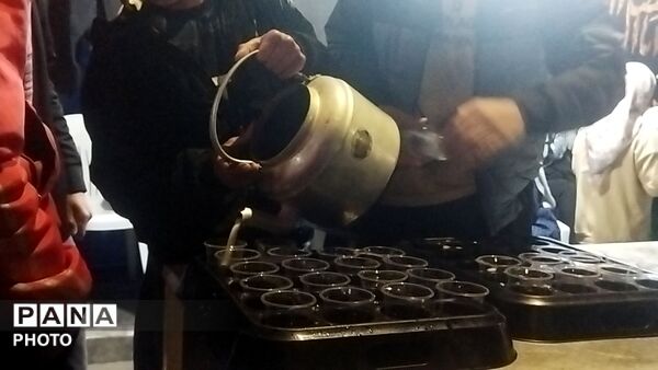 قاب هایی از خدمت در نیشابور 