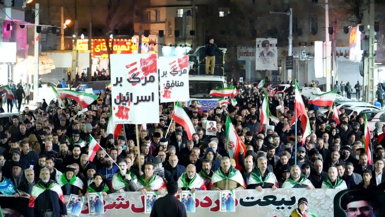 راهپیمایی امت شهید پرور کمالشهر  