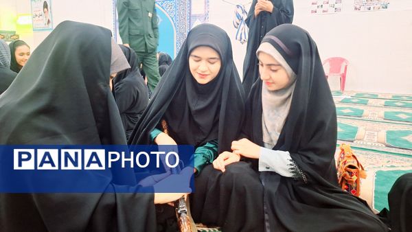 برگزاری کلاس سلاح شناسی ویژه دختران در شهرستان لنده