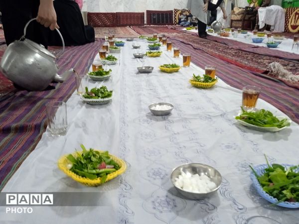 نماز جماعت و افطاری در شب سوم ماه مبارک رمضان  