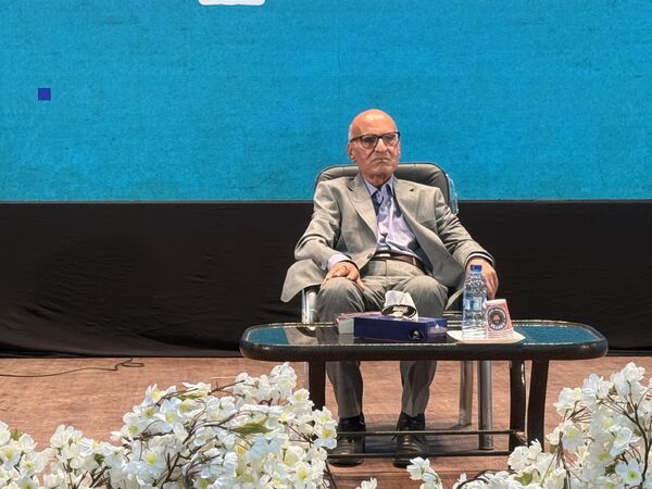نکوداشت یک عمر فعالیت علمی و فرهنگی استاد دکتر ابراهیم قیصری در شهرستان جم