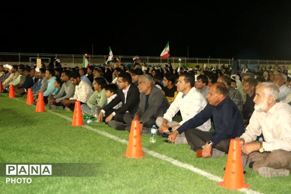 قرار خستگی‌ناپذیر مردم فهرج در میدان دفاع ملی