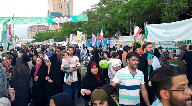 حضور پرشور در خیابان‌ها به وقت عید امامت