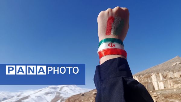 زنگ انقلاب در مدرسه فاروق منصور عباسی شهرستان اردل