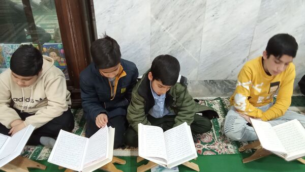 رمضان، ماه بهار و انس با قرآن در شهرستان بن