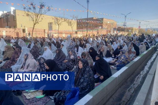 اقامه نماز عید فطر در قیامدشت ناحیه یک ری