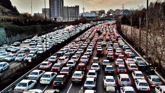 ترافیک سنگین در محور چالوس و آزاد راه تهران - شمال