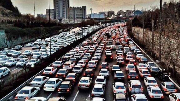 ترافیک سنگین در محور چالوس و آزاد راه تهران - شمال