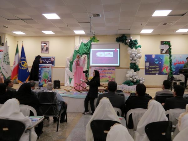 نواختن زنگ جشن نیکوکاری در دبستان امام خمینی(ره) بجنورد
