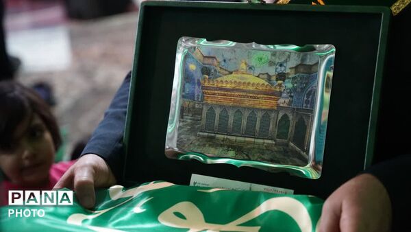 اجتماع بزرگ جشن دهه کرامت در کمالشهر 