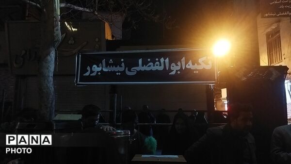 گذری بر فعالیت موکب مردمی شهید مصطفی صدر زاده در بیست و دومین شب از اجتماعات مردمی 