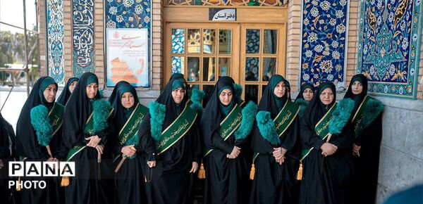 عطر گلاب و نور خدمت در آستان امامزادگان محمد و سکینه خاتون  در آستانه دهه کرامت