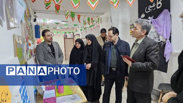 بازدید مسئول پژوهش‌سرای دکتر حسابی از دستاوردهای دانش‌آموزان مدرسه شاهد شهید نوری