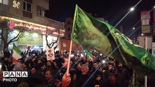 حضور پرشور مردم انقلابی نیشابور در سومین روز از عزای سالار شهیدان انقلاب اسلامی 