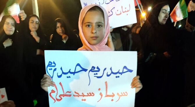 راهپیمایی مردم ولایتمدار کوهنانی در شب چهل و نهم اجتماعات 