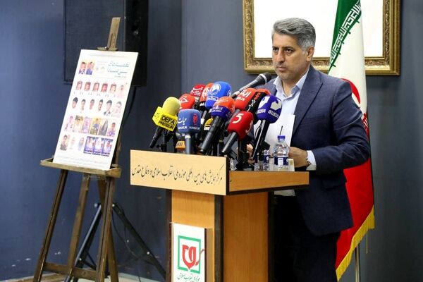 شهدای دانش‌آموز قهرمانان کوچک با رسالتی بزرگ هستند
