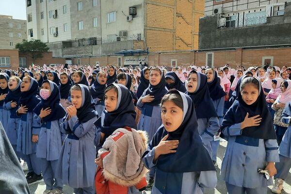 برگزاری مراسم روز دانش‌آموز در مدارس بهارستان‌دو