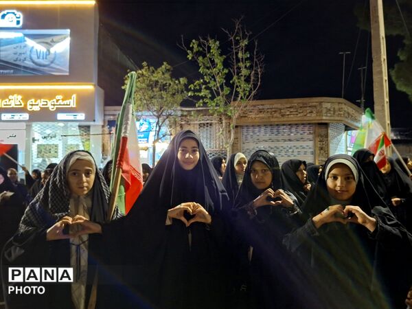 شامگاه دوازده فروردین؛شبی که طنین قدم های مردم رشتخوار،شهر را بیدار کرد
